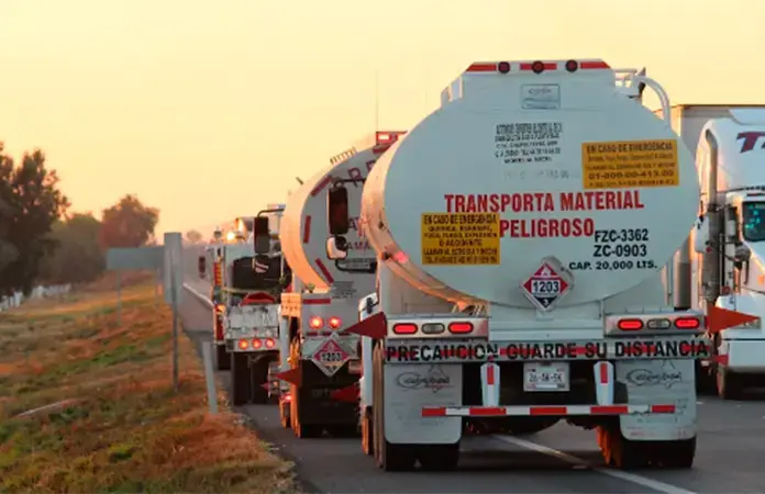 publicados-en-el-dof-lineamientos-de-pipas-que-transporten-combustibles-6016df91-focus-0-0-1200-850 publicados-en-el-dof-lineamientos-de-pipas-que-transporten-combustibles-6016df91-focus-0-0-1200-850